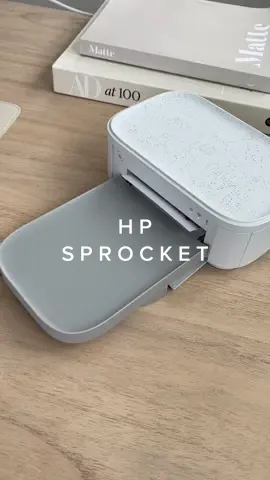 the HP Sprocket Studio Plus makes the perfect gift for this holiday season! @hpsprocket  #sprocketsquad #sprocketpartner #fyp #asmr 