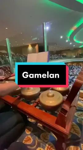 sir tumpang gembira yer irfan mirza. kan main tekun ork skrg yer! #uthm #gamelanuthm #konvokesyen #ceremony 