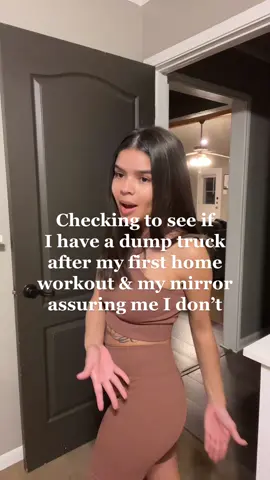 No dump truck yet🙂 lmao who else checks if you can see a difference after the first day of getting back into it?😂 #mombod #mombody #fitnessjourney #momlife #postpartumbody #sahmlife #contentcreator #momcontent #momcontentcreator #Lifestyle #momlifestyle #relatablelifestyle #relatablemom #toddlermom #momsbelike #sahmsbelike 