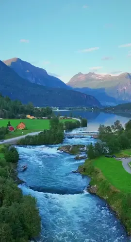 . Stryn Norway 🇳🇴  . ‎سترين النرويج  . . . . . #اوروبا #النرويج #اكسبلور #سفر #سياحة #السعودية #Norway #travel #europe #fyp #viral #foryou #explore #saudiarabia 