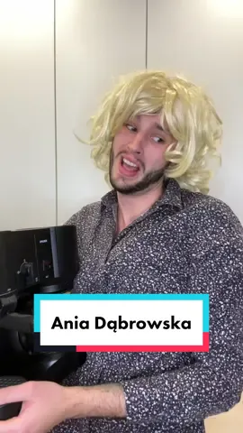 Odpowiadanie użytkownikowi @haniushh Uczycie się, studiujecie czy pracujecie? 🤔 Na i g: krystian_stasiewicz dużo się dzieje 😊 #adniadabrowska #dabrowska #praca #korpo #korpoBożena 