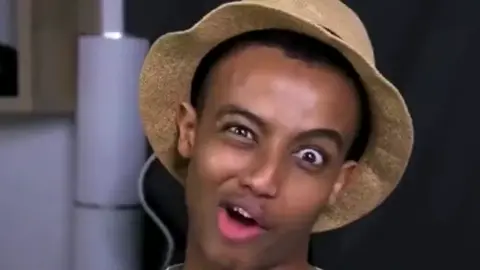 #ابوفله اسمع ان لم تنجح في البداية فاضحك حتي تنجح