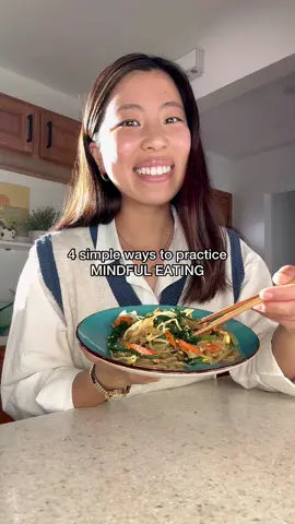 mindful eating changed my relationship with food for the better 💓 follow @healthwithjisu on IG for more!! #healthyrelationshipwithfood #intuitiveeating #mindfuleatingpractice #mindfuleatingtips #mindfuleating #mindfuleater #mindfuleatingskills #mindfuleatingmatters #healyourrelationshipwithfood #enjoyyourmeal 