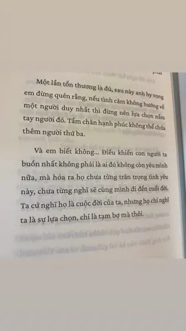 Chỉ là tạm bợ mà thôi. #Gã #sttbuon #stttamtrang #cmnbvnqd #comotnoibuonvuangangquaday 