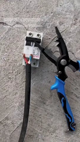 Wiring a fuse
