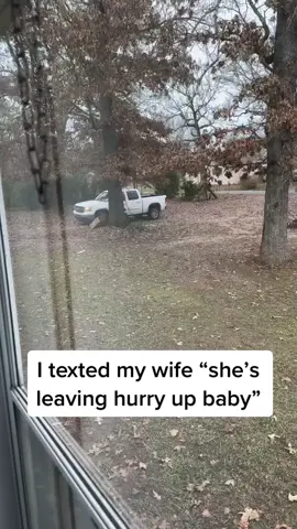 WAIT FOR IT 😳 #crazywife #comedy #foryoupage #couplehumor 
