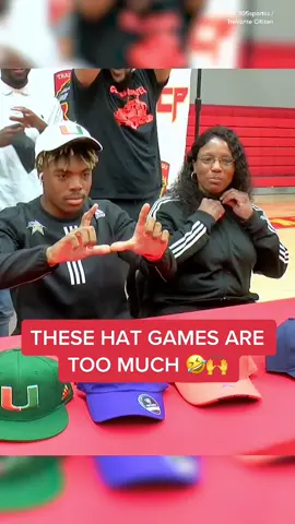 Even his Mom had to double check her shirt to make sure it was correct 😂 (via 305sportss / TreVonte Citizen)  #SigningDay #football #highschool #miami 