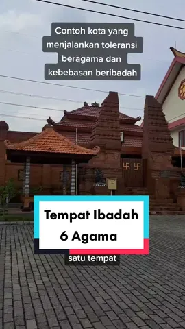 Saatnya bangsa ini maju tanpa memandang perbedaan suku, agama, ras dan golongan #agama #religion #islam #kristen #katolik #buddha #hindu #konghucu #foryou #foryoupage #fypシ゚viral #fypシ #fyp #viral2022 #GenerasiHappyTikTokChallenge #UNIQLOHolidayShoppingFestival 