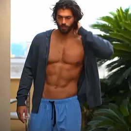 i think im in love #canyaman #canyamanfan #canyamanofficiall #canyamanbrasil #canyamanedit #violacomeilmare #francescodemir 