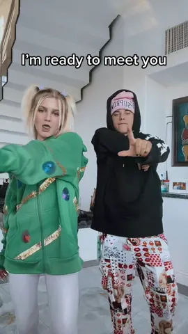 I think someone’s triggered 🤔 #TheRealPussinBoots #uglychristmasweaters #gavinmagnus #giadaryann 