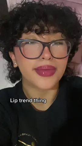 #fyp #foryou #makeuptok #relatable #viral #trending #TikTok #foryoupage #makeup #basemakeup  #fypシ #viral #trend #fypシ゚viral #lipstrend 