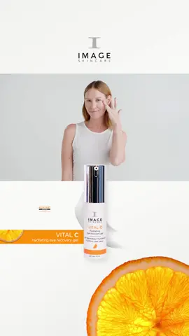 Kem mắt IMAGE VITAL C chứa phức hợp vitamin C và hyaluronic acid giúp cải thiện thâm quầng, dưỡng ẩm mắt. #imageskincare #imageskincarevietnam #vitalc #kemmatvitaminc #giambongmat #kemduongam #mothamquangmat 