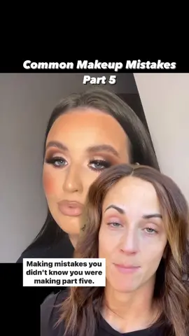 🚨Common Makeup Mistakes you didn’t know you were making - PART 5 💥Wearing bronzer all over your face💥 Bronzer is not meant to be swept all over the canvas of your face. The idea of a bronzer is to use it exactly where the sun would naturally hit your face.  Avoid the Oompa Loompa look and go for more natural.  #bronzertips #bronzers #easymakeuptips #easymakeuptipsforbeginners #makeuptipsandtricks #makeuptricks #creambronzer 