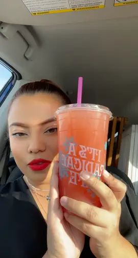 Episode 5. Double Rainbro Tea l! So delicious. #dutchbros #teas #flavoredteas #tea #drinks #drink #coconut #strawberry #peach #eptx #elpaso #915 #texas #review #tastetest #taste 