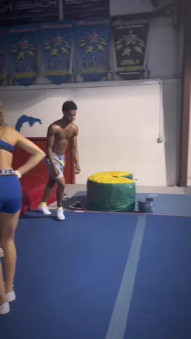 🧍🏾‍♂️#flips #tumbling #cheer #fails #dangerous #momentsbeforedisaster #trainedprofessional  