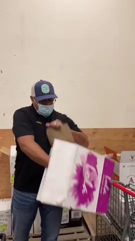 throwback to the box breaking videos hehehe ofc he always has to mention my mom 😂 who remembers the box vids 👀? #theaguilars #dadsoftiktok #relatable 