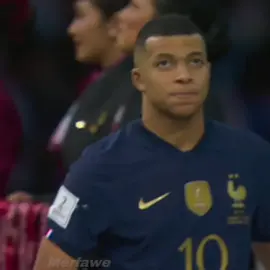 mbappe win gold shoes #mbappe #worldcup #win #gold #shoes #fyp #foryou #viral #tiktok 