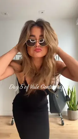 Day 5!!! 🖤✨ #linkinbio #shopvalegenta #OOTD #grwm #outfitinspo #7daysofoutfits #Lifestyle #christmasgiftideas @valegenta 