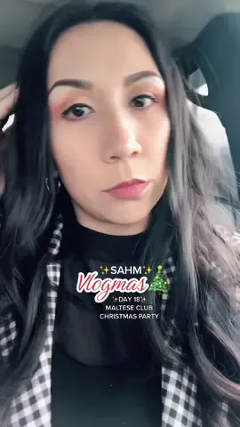 I hope everyone had a wonderful weekend! My honey’s family hosted their anual Christmas holiday party. Santa came by and gave the kids gifts then we headed home to prepare ourselves for a new week. #Vlogmas #Vlog #vlogdemidia #christmastok #latinacreator #latinacreated #nideaquinidealla #senoralife #senoraera #latinatok #midwesternmama #momcreator #latinasahm #sahm #momtok #girlmom #girlmomclub 