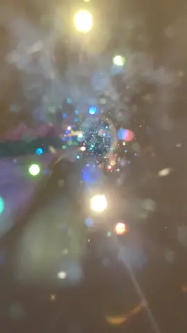 So satisfying to watch #glitterfalling #fallingglitter #glitter #fyp #foryou #foryoupage #fyppage #glittery #sparkle #glittervideos #glitterfallingonphone #glitterfallingfrombush #slowmotion #slowmo #viral #slowmotionvideo #slomotion #satisfyingvideo #satisfying #satisfyingvideos