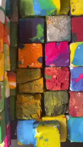 One min edit: colour explosion.  Edit by snappy._edits (on IG). Full video on my YT channel.