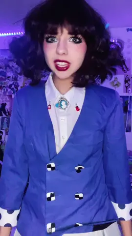 #veronicasawyer #heathers #musical #movie #heathersthemusical  #heathersmovie #heatherscosplay #cosplay #cosplayer #makeup #broadway #broadwaycosplay #veronicasawyercosplay #contacts 