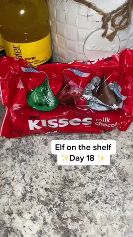 Ohhh my gosh 😨💩🤢 #elfontheshelf #elfontheshelfideas #elfdaily #elf #MomsofTikTok #toddlersoftiktok #toddlertok #toddlermom #holidaytiktok #holidaytok #christmas #momlife 