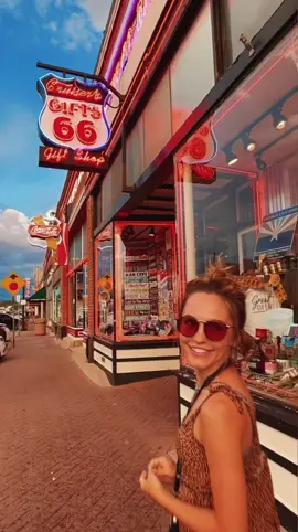 Getting to drive Route 66 in (just about) it’s entirety for the 2nd year was such a cool experience🤙🏻🧡 we still keep finding new spots to add for next time. Here’s to road tripping it again in 2023🫶🏻 #route66 #roadtripusa #travelbucketlist 