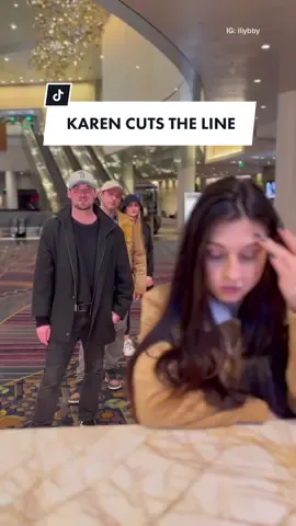 I wish managers were like this 😂 #customerservice #frontdesk #karensgoingwild #karensoftiktok #comedyskits #diamondmember💎 #vip #rudecustomer 