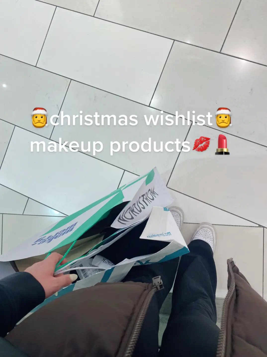 makeup wishlist part 1💋 linked in my amazon storefront on my insta!🤍🤍 • • • • #amazonmusthaves #makeup #amazonstorefront #wishlist #christmasgiftideas #christmasgift #christmaswishlist #amazonfinds #makeupproducts #diorlipoildupe #elfmakeup 
