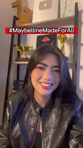 Show up in your party performances with your best Maybelline face!!! 🎄💃 Get all the best items on sale this Big Beauty Comeback for up to 50% OFF until December 31 ✨ Spice it up with a rap challenge of our #MaybellineMadeForAll anthem🔥 #MerryMaybellineToYou @Maybelline New York PH 
