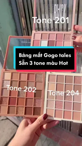 🌹Bảng mắt GOGO_TALES 25 ô màu cực hót, siêu đẹp luôn.   💧Giá mới nhất 👉 Bảng màu mắt  có thiết kế bắt mắt với ô màu sắc nổi bật đi kèm là khả năng bám lâu và chống trôi nước cho bạn thoải mái vi vu lượn phố. Tha hồ selfie mà ko lo mồ hôi làm trôi đi lớp phấn mắt.  👉25 ô màu từ lỳ đến nhũ, hợp nhiều kiểu make up, hợp nhiều Chất phấn mềm mịn, lâu trôi, không bị rớt hay vón cục. 👉 Màu lên rất chuẩn, chỉ cần một lượng nhỏ, và apply một lần là đã lên đúng màu #bangmat #bangmatgogotales #gogotales  #fyp #xuhuong #xuhuongtiktok 