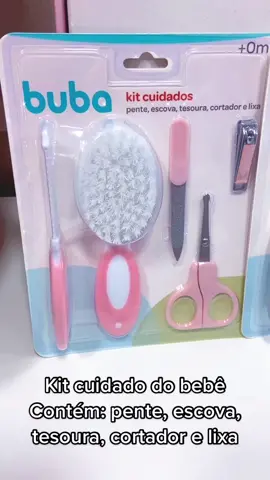 O kit cuidados da Buba foi desenvolvido especialmente para cuidar com delicadeza do bebê. A escova tem cerdas macias, o pente e a tesoura tem as pontinhas arredondadas, ideias para o dia a dia do pequeno. Realizamos envios ✈️ #enxovaldebebe #FelizNatal #cuidados #maedeprimeiraviagem #maternity #maternidadesonhodemae  #fy   