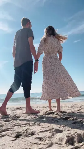 Learn to choose your partner through everything, and as soon as you put that energy out, you’ll see a relationship bloom like you never have before. ❤️😍🙏🏼 Our week in California was just so exciting with him, lots of sunsets and lots of coffee ✨#Love  #couplestiktok #buildingarelationship #chooseyourpath #spiritualascension 