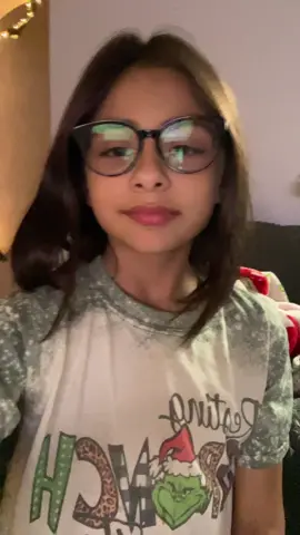Never let Ari play with your phone again ✅ #motherdaughter #toodamnbig #rushhour #funnyskits #kidsoftiktok #prank #fyp