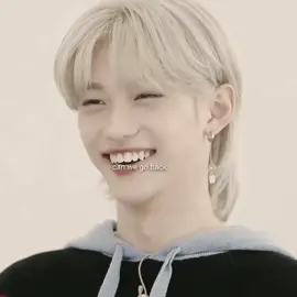 deep end . . . #felix #fyp #kdramqr 