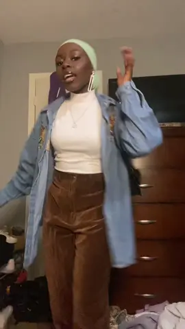 Comment touristy things to do in houston cuz I’m too much of a local and I wanna have some fun #HolidayOREOke #muslim #hijabi #african #IntuitTouchdownDance #GenshinImpact33 