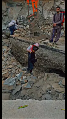 #swatpolice🔥 #swatpolice🇵🇰 #AIManga #forofficialpage❤️❤️ #varal_tik_tok_video #natureloverrs #mountains #plese_tiktok_for_you #vral_video #foryourpage #mountains #viraltiktokplzzzz @nosheenkhan299 @ḴØḢ̱ṢṪӐŃӐİ РЕṢḢ̱Ø 