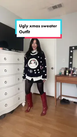 Do we like my snow man? I totally forgot to mention @Linjer is havin a holiday sale up 60% off!! #HolidayOREOke  #uglychristmasweaters #christmassweater #grwm #OOTD 
