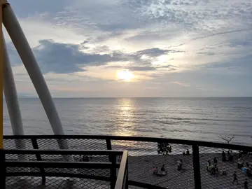 Pantai loang baloq  #lombok #lomboktiktok #lombokviral #lombokisland #lombokvirall🌴🌴 #lombok_indonesia #lomboktiktok_fyp #lombokisland🏝️ #lombokfyp #pantai #loangbaloq #loangbalokmataram 