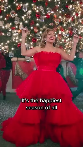 @jlo bringing the festive vibes 🎄 #jlo #jenniferlopez #christmas #musicvideo #fyp 
