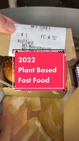 #veganfastfood #plantbased #vegan #mcplant #beyondkfc #pandaexpressbeyondchicken #beyondchicken #chipotle #plantbasedfastfood #fieldroast #wienerschnitzel 