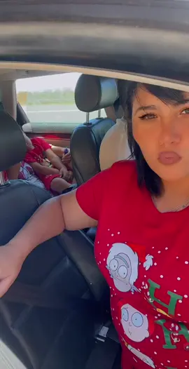 This road trip is beginning to be so much fun #couple #realitycomedy #coupledrama #couplegoals 