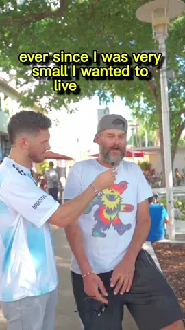Houseless not homeless #fyp #foryoupage #strangersontheinternet #tiktokinterviews #interview #meaningful #genuine #advice #motivation #CapCut #oldpeopleontiktok #humansofnewyork #houseless  