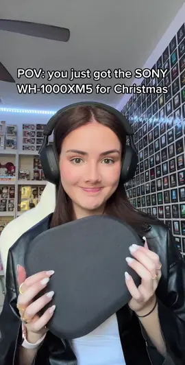This was the best thing ever - was between these or the Bose 700, but I love these 😭 - also I can’t take ASMR seriously lol #sonywh1000xm5 