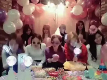 oh to have baby #TWICE back… ✩ ✼　｡ﾟ･ #twice #twiceoldvideos 