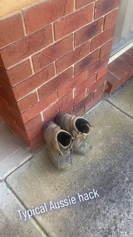 Workboot hack for those in the construction field  #work #workboot #hacks #lifehacks #fypシ #foryou #trending #tok 