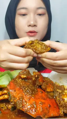 Menu Akhir Tahun🎆🎉🎊 Seafood Saos Padang #mukbangseafood #seafood #seafoodsaospadang #asmrseafood #asmr #tiktokfood #foryoupage #makanmakan #iniciamukbang #fyp #kepitingsaospadang #udangsauspadang #cumisauspadang 