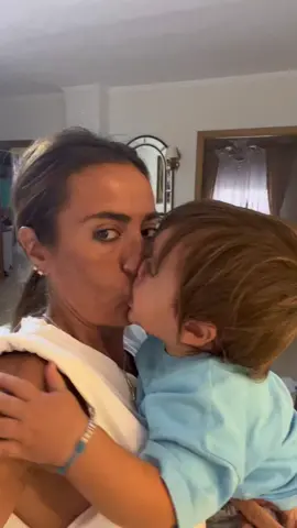 #viralvideosofficial #viralvideotiktok#bimbotiktok#viralvideo#viral#baci#mammaefiglio#mammaefigliolove#bimbotiktok  