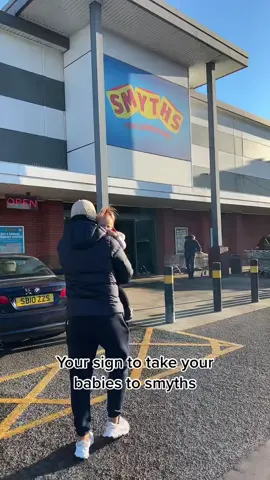 She loved it and didn’t want to leave. It was like a little day out to her 🥹 #daysout #fyp #babygirl #smyths #toys #shopping #stdwn 